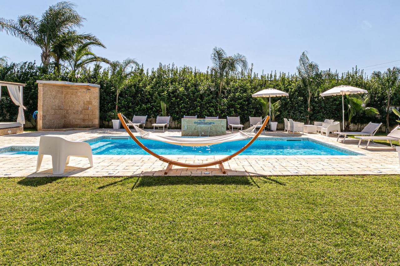 Almaredamarra Con Piscina E Idromassaggio Sul Mare Villa Torre San Giovanni Ugento