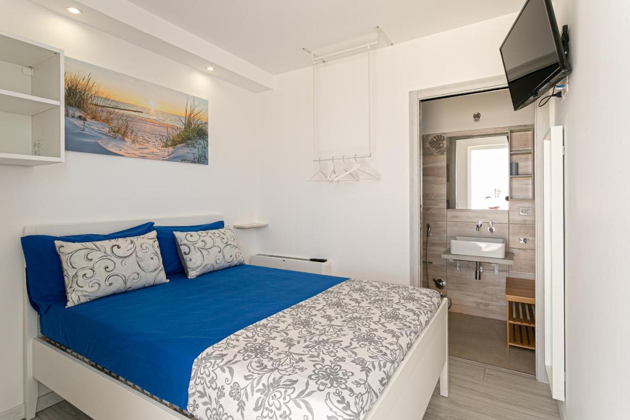 Almaredamarra Con Piscina E Idromassaggio Sul Mare Villa Torre San Giovanni Ugento