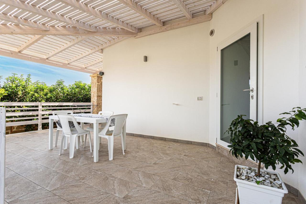 Almaredamarra Con Piscina E Idromassaggio Sul Mare Villa Torre San Giovanni